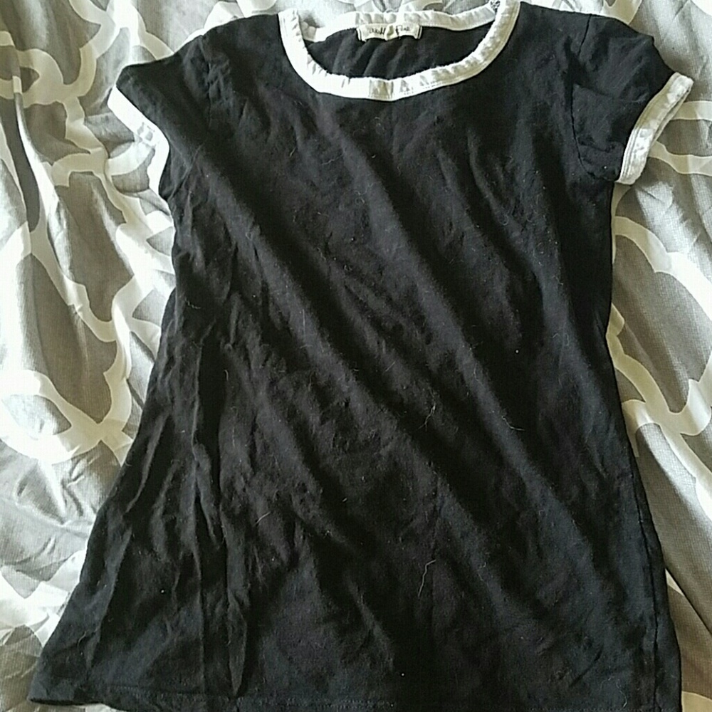 Black T-shirt